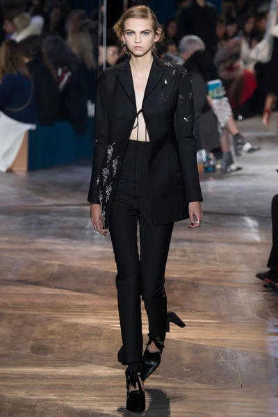 Look 51